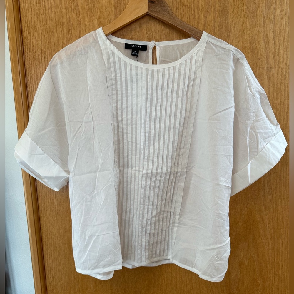 Alfani white top Size PXL